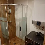 U Máchova Jezera Apartamento